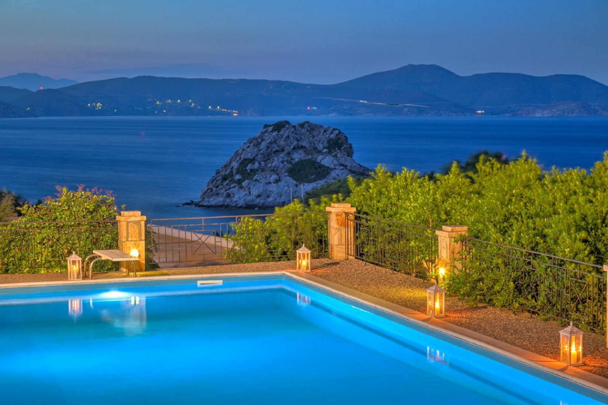 9 Muses Exclusive Apartments Grikos Bay  Buitenkant foto